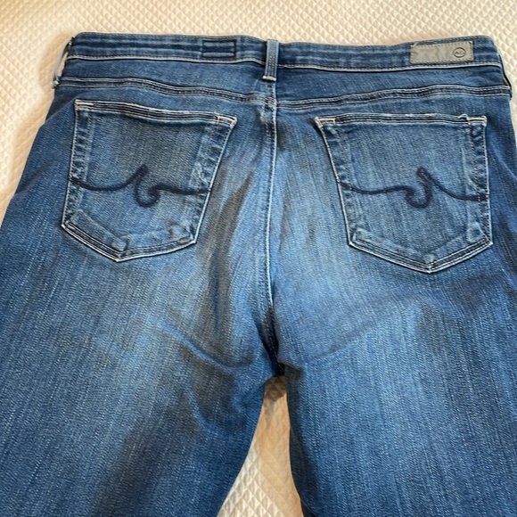 AG Stevie ankle jean 31R. Minor distressing at pocket. - Picture 3 of 8